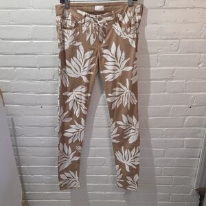 MOTHER Tan and White Leaf Print Jeans